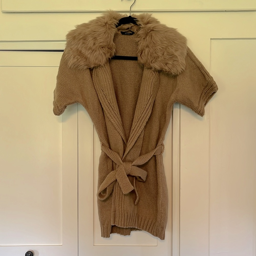 Hugo BOSS Real Fur Collar Vest Sweater Tie Waist Knit Camel and Wool Italian